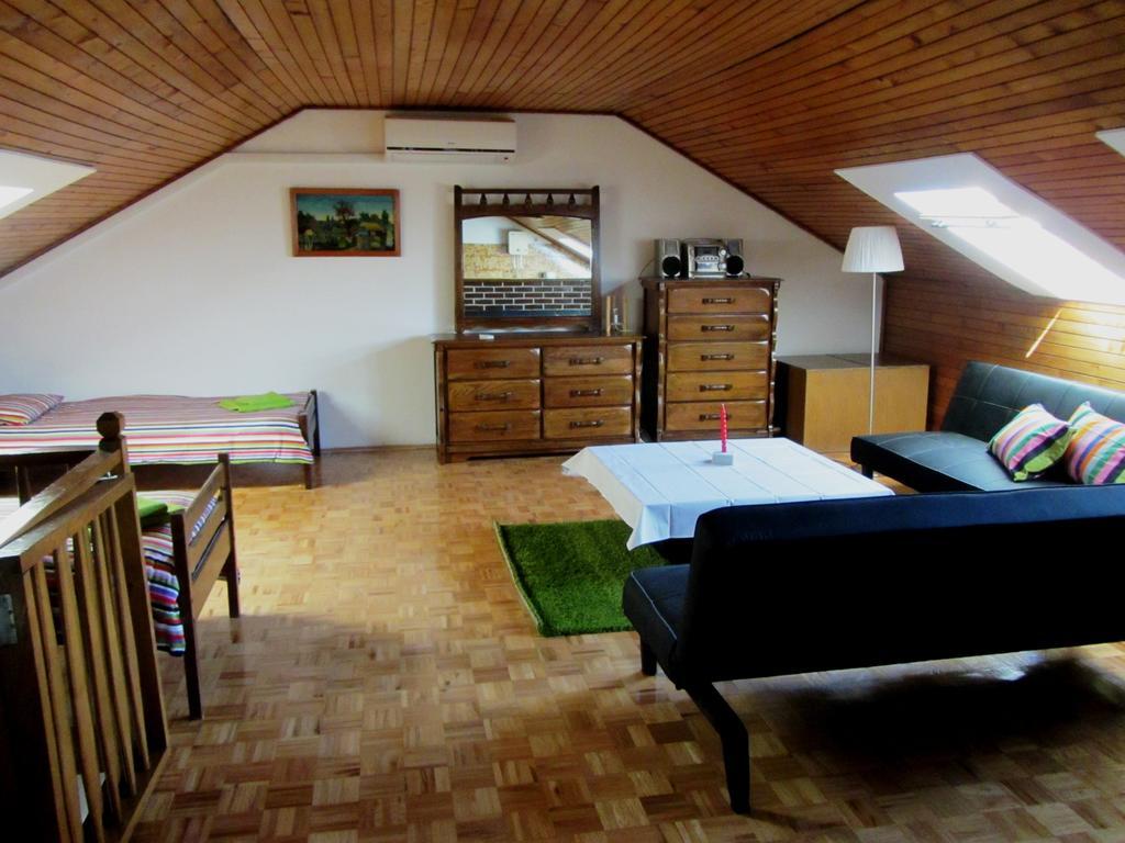 Holiday House Sara Opatija Zimmer foto